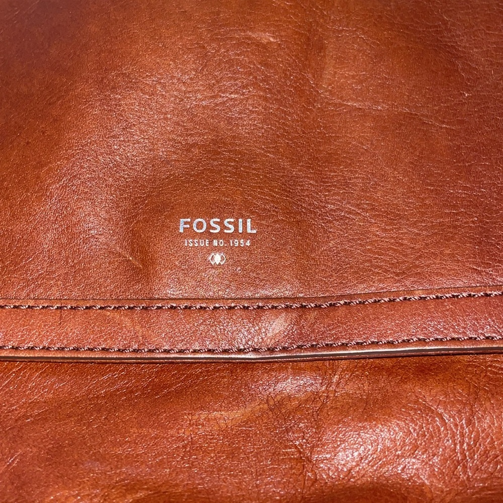 Fossil Cowhide Leather Small-Medium Crossbody bag - Picture 4 of 14